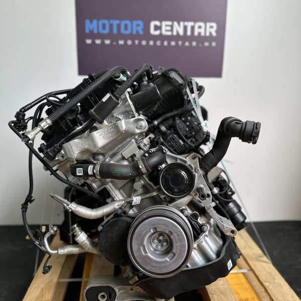 BMW 1 SERIE 118 i  F40 Motor code: B38A15A