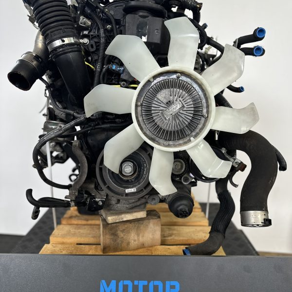 NISSAN NAVARA 2.3 dci Motor code: YS23DDT