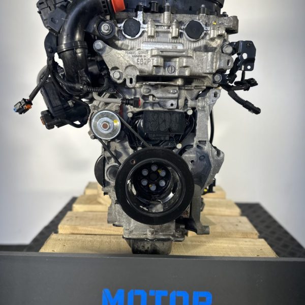 PEUGEOT 2008 1.2 THP Motor code: HNS