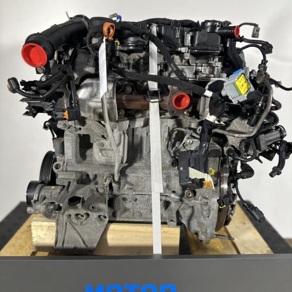 PEUGEOT 2008 1.5 HDI Motor code: YHY