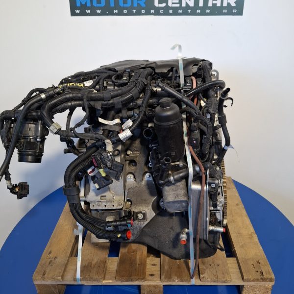 BMW 520d G30 - 2018. Motor code: B47D20A