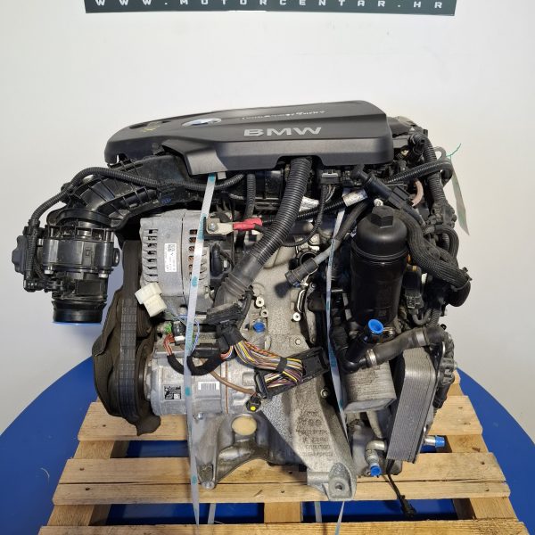 BMW 320d F30 F31 - 2018. Motor code: B47D20A