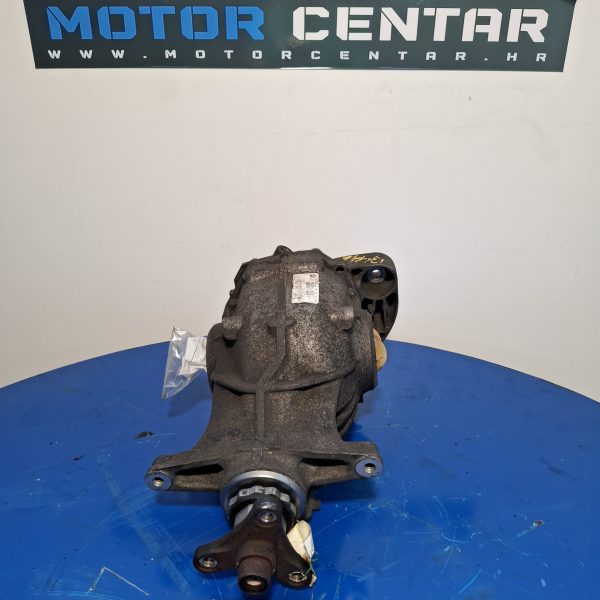 Diferencijal za BMW 520D F10/F11/F18 OEM: 33 10 7584446
