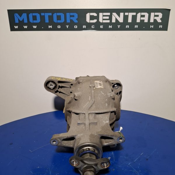 Diferencijal za BMW M550i G30/G31/F90 OEM: 33 10 9846369