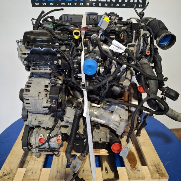 PEUGEOT Expert 2.0 HDI 2018. Motor code: AHH