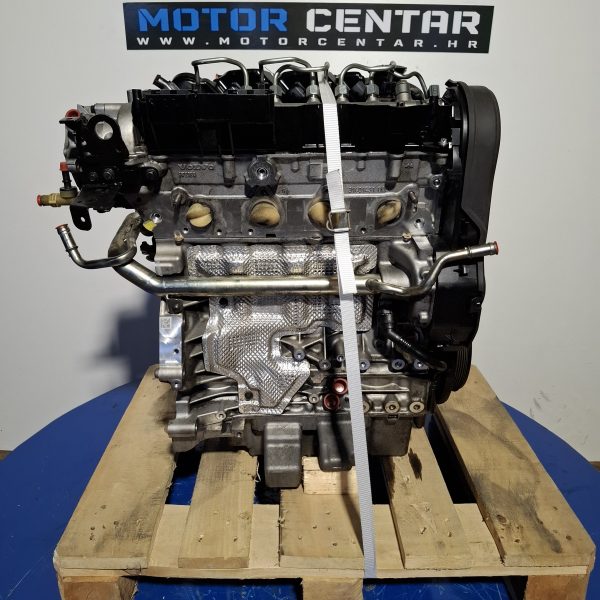 VOLVO V60 - 2014. Motor code: D4204T5